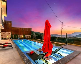 Kalkan Akbel'de Spor Aletli, Kapalı ve Isıtmalı, Özel Havuzlu Villa - 3