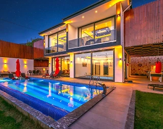 Kalkan Akbel'de Spor Aletli, Kapalı ve Isıtmalı, Özel Havuzlu Villa - 1