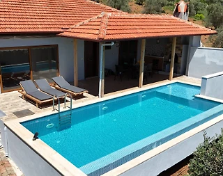 Muğla Menteşe'de Doğa İçerisinde, Özel Havuzlu, Konforlu Villa - 3