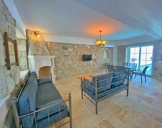 Çeşme Alaçatı'da Merkeze Yakın Konumda, Özel Havuzlu, Kiralık Villa - 3