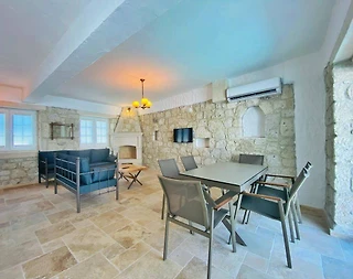 Çeşme Alaçatı'da Merkeze Yakın Konumda, Özel Havuzlu, Kiralık Villa - 4