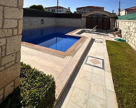 Çeşme Alaçatı'da Kalabalık Ailelere Uygun, Özel Havuzlu, Kiralık Villa - 3