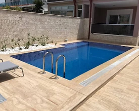 Çeşme Alaçatı'da Sakin Konumda, Özel Havuzlu, Modern Villa - 3
