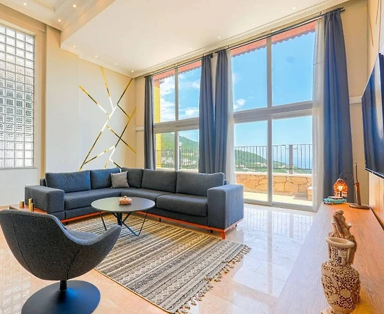 Alanya Bektaş'ta Deniz Manzaralı, Ortak Havuzlu, 1+1 Kiralık Suite - 1