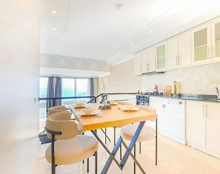 Alanya Bektaş'ta Deniz Manzaralı, Ortak Havuzlu, 1+1 Kiralık Suite - 4