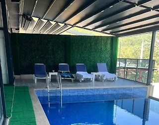 Alanya Büyükhasbahçe'de Huzurlu Konumda, Özel Havuzlu, Modern Villa - 1