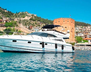 Alanya Dinek'in Masmavi Sularında, 6 Kişilik, Lüks Motoryat - 1