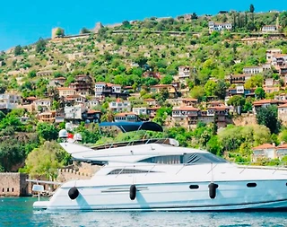 Alanya Dinek'in Masmavi Sularında, 6 Kişilik, Lüks Motoryat - 2