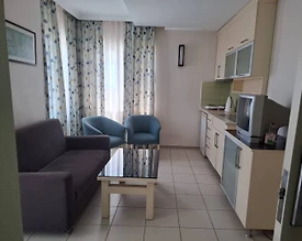 Alanya Güllerpınarı'nda Tesis İçerisinde, Ortak Havuzlu, Kiralık Suit - 2