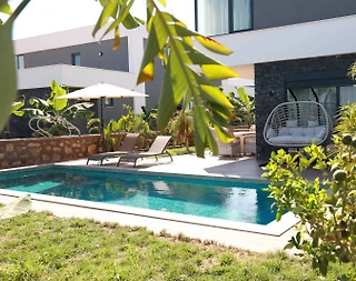 Alanya İncekum'da Nezih Konumda, Özel Havuzlu, Modern Villa - 3