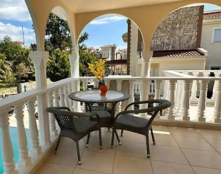 Alanya İncekum'da Geniş Bahçeli, Özel Havuzlu, Lüks Villa - 5