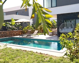 Alanya İncekum'da Nezih Konumda, Özel Havuzlu, Modern Villa - 3