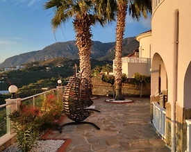 Alanya Kargıcak'ta Muhteşem Deniz Manzaralı, Özel Havuzlu, Kiralık Villa - 2