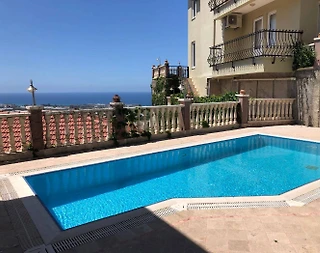 Alanya Kargıcak'ta Deniz Manzaralı, Özel Havuzlu, Konforlu Villa - 2