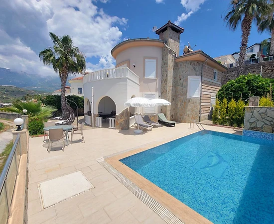 Alanya Kargıcak'ta Muhteşem Doğa Manzaralı, Özel Havuzlu, Kiralık Villa - 1