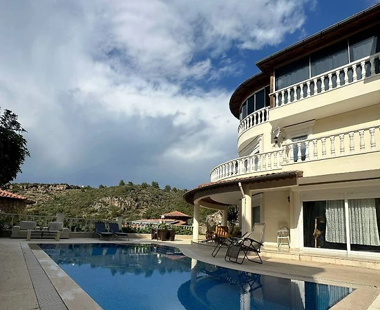 Alanya Kargıcak'ta  Muhteşem Doğada, Özel Havuzlu, Konforlu Villa - 1