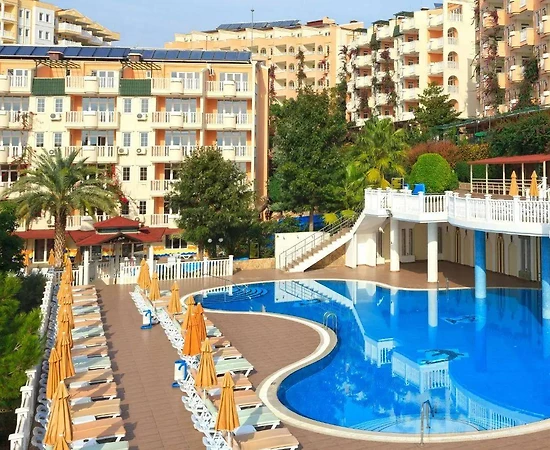 Alanya Kestel'de Tesis İçerisinde, Aquaparklı, 1+1 Tatil Evi - 1