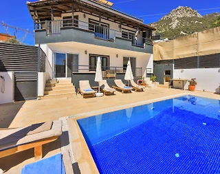 Kaş İslamlar'da Sakin Konumda, Özel Havuzlu, 3+1 Villa - 3