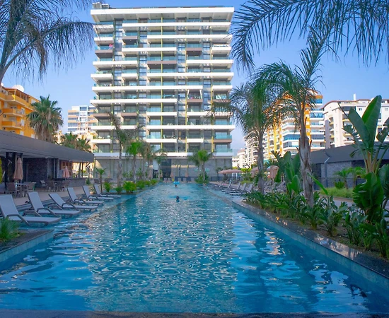 Alanya Mahmutlar'da Site İçerisinde, Ortak Havuzlu, Aquaparklı 2+1 Daire - 1