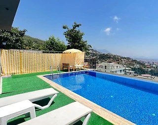 Alanya Büyükhasbahçe'de Merkeze Yakın, Özel Havuzlu, Balayı Villası - 3