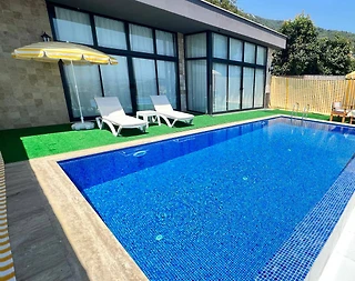 Alanya Büyükhasbahçe'de Merkeze Yakın, Özel Havuzlu, Balayı Villası - 1