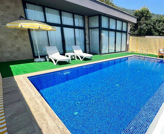 Alanya Büyükhasbahçe'de Merkeze Yakın, Özel Havuzlu, Balayı Villası - 1