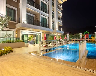 Alanya Oba'da Modern Tasarımlı, Ortak Havuzlu, Özel Plajlı Suite - 5