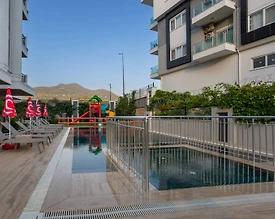 Alanya Oba'da Merkezi Konumda, Ortak Havuzlu, 1+0 Suite - 2