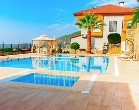 Alanya Bektaş'ta Tesis İçerisinde, Ortak Havuzlu, 3+1 Kiralık Suite - 3