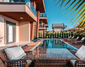 Alanya'da Denize Yürüme Mesafesinde, Özel Havuzlu, Lüks Villa - 2