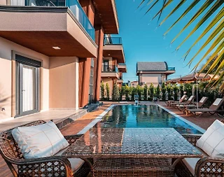 Alanya Payallar'da Merkezi Konumda, Isıtmalı Havuzlu, Modern Villa - 4