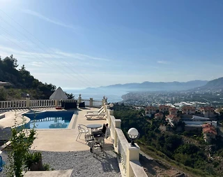 Alanya Kargıcak'ta Deniz Manzaralı, Özel Havuzlu, Ferah Villa - 2