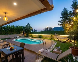 Alanya'da Muhteşem Deniz Manzaralı, Özel Havuzlu, Geniş Villa - 3