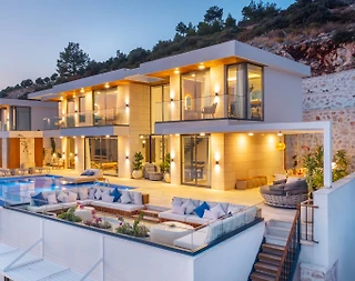 Kaş Kalkan'da Tasarımıyla Büyüleyen, Özel Havuzlu, Lüks Villa - 2