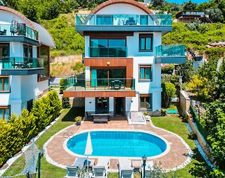 Antalya Alanya'da Deniz Manzaralı, Özel Havuzlu, 12 Kişilik Villa - 3