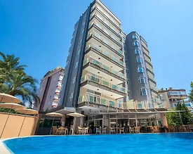 Antalya Alanya'da Merkezi Konumda, Ortak Havuzlu, Balkonlu Suite - 2