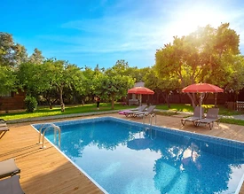 Antalya Alanya'da Yeşillikler İçerisinde, Ortak Havuzlu, Lüks Bungalov - 2