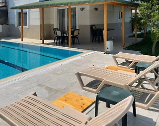 Serik Kadriye'de Kalabalık Ailelere Uygun, Özel Havuzlu, 4+1 Villa - 1