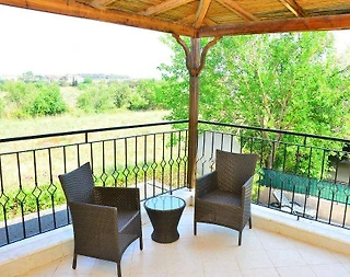 Serik Kadriye'de Kalabalık Ailelere Uygun, Özel Havuzlu, 4+1 Villa - 4