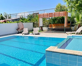 Antalya Serik'te Kalabalık Ailelere Uygun, Özel Havuzlu, Kiralık Villa - 2