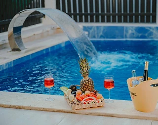 Antalya Demre'de Denize Yakın Konumda, Özel Havuzlu, Şık Villa - 5