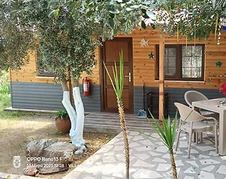 Antalya Finike'de Denize Yakın Konumda, Bahçeli, Konforlu Bungalov - 1