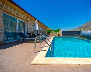 Kaş Bezirgan'da Orman Manzaralı, Özel Havuzlu, Otantik Villa - 4