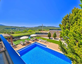 Antalya Kaş'da Doğa Manzaralı, Özel Havuzlu, Lüks Villa - 2