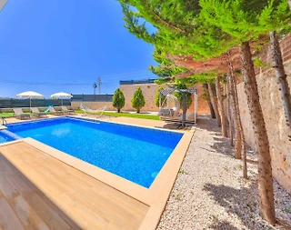 Antalya Kaş'da Doğa Manzaralı, Özel Havuzlu, Lüks Villa - 5