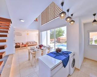 Antalya Kaş'da Doğa Manzaralı, Özel Havuzlu, Lüks Villa - 5