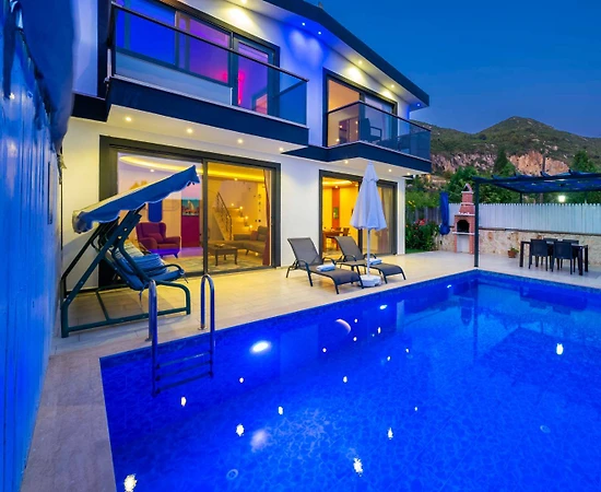 Kaş İslamlar'da Balayı Çiftlerine Uygun, Özel Havuzlu, Kiralık Villa - 1