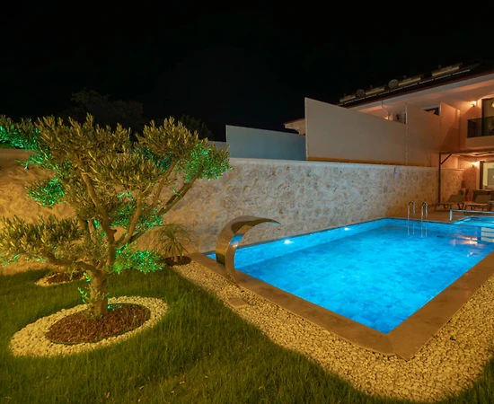 Kaş Kasaba'da Balayı Çiftlerine Uygun, Özel Havuzlu, Tatil Villası - 1