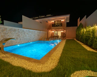 Kaş Kasaba'da Balayı Çiftlerine Uygun, Özel Havuzlu, Tatil Villası - 2