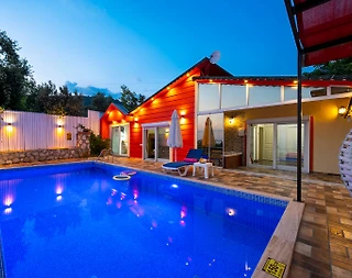 Antalya Kaş'ta Doğa İçerisinde, Özel Havuzlu, Kiralık Balayı Villası - 1